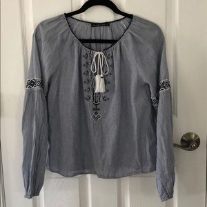 Abercrombie & Fitch Embroidered Peasant Top